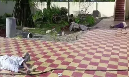 Nizamabad Crime : తండ్రి, బాబాయిని ఘోరంగా హత్య చేసిన కొడుకు..