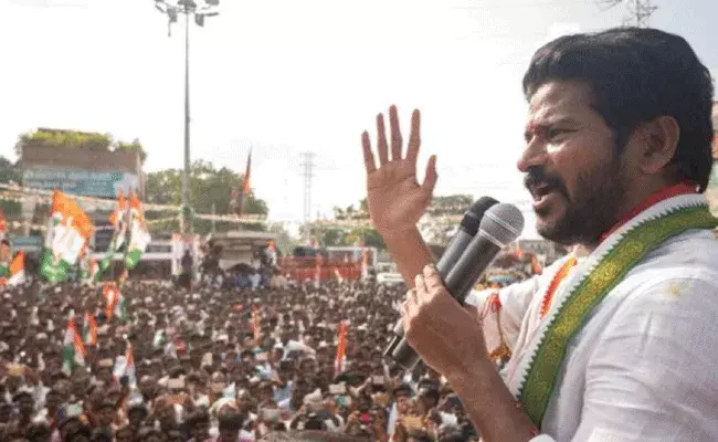 Revanth Reddy : రేవంత్ రెడ్డికు కరోనా.. పాదయాత్రకు బ్రేక్.. Revanth Reddy : రేవంత్ రెడ్డికు కరోనా.. పాదయాత్రకు బ్రేక్..