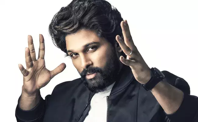 Allu Arjun: అల్లు అర్జున్ గ్యారేజ్లోకి కొత్త కారు.. ధర ఎంతంటే..? Allu Arjun: అల్లు అర్జున్ గ్యారేజ్లోకి కొత్త కారు.. ధర ఎంతంటే..?