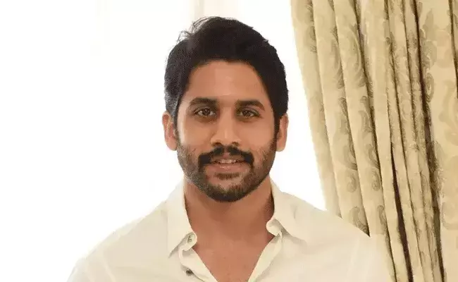 Naga Chaitanya: గర్ల్‌ఫ్రెండ్‌తో కారులో చైతూ రొమాన్స్.. ఇంతలో పోలీసులు..