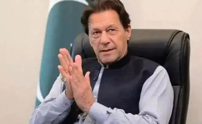 Imran Khan: భారత్పై మరోసారి పాక్ మాజీ ప్రధాని ఇమ్రాన్ ప్రశంసలు.. Imran Khan: భారత్పై మరోసారి పాక్ మాజీ ప్రధాని ఇమ్రాన్ ప్రశంసలు..