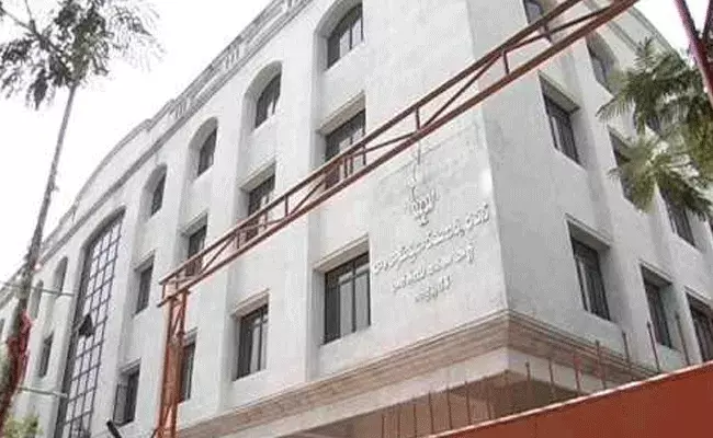 BJP Office: బీజేపీ ఆఫీస్ వద్ద కారు కలకలం.. అందులో బాంబు ఉందంటూ ఫోన్.. BJP Office: బీజేపీ ఆఫీస్ వద్ద కారు కలకలం.. అందులో బాంబు ఉందంటూ ఫోన్..