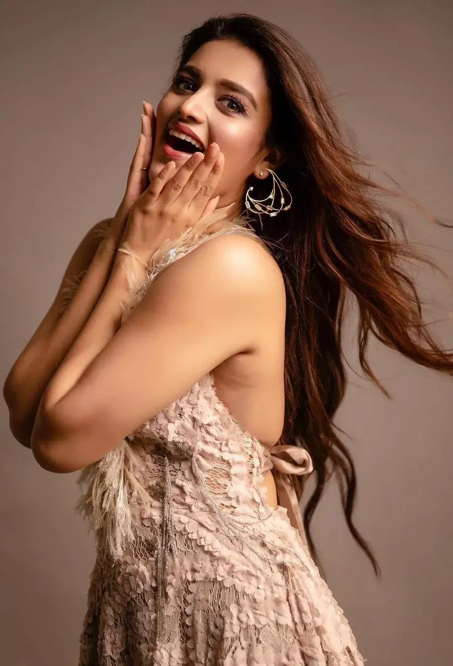 Nidhhi Agerwal: నిధి అగర్వాల్‌‌కు ఫ్యాన్స్ కట్టిన గుడి ఎక్కడో తెలుసా..?