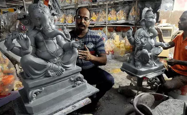 Ganesh Idols : ఈ సారి గణేష్ విగ్రహాలు చాలా కాస్ట్లీ  .. రేట్లు ఎంతున్నాయంటే..?