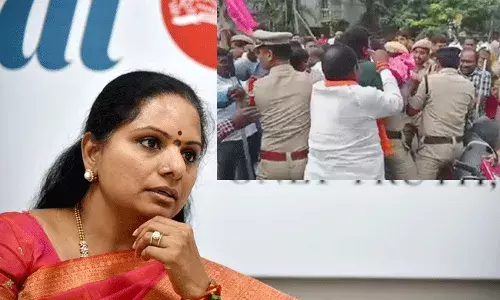 BJP vs TRS : ఢిల్లీ లిక్కర్ స్కాంపై కొనసాగుతున్న బీజేపీ టీఆర్ఎస్ వార్..