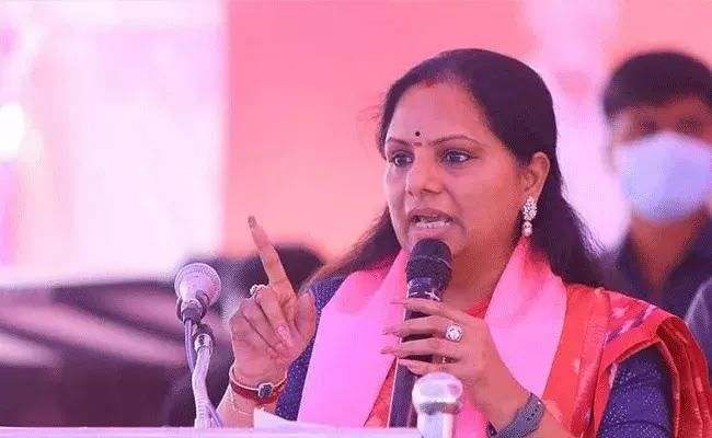 MLC Kavitha: ఢిల్లీ లిక్కర్ స్కాం ఆరోపణలపై కవిత సీరియస్..