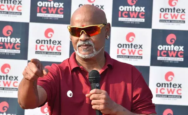 Vinod Kambli : మాజీ క్రికెటర్ వినోద్ కాంబ్లీకి జాబ్ ఆఫర్ చేసిన బిజినెస్ మ్యాన్.. జీతం..