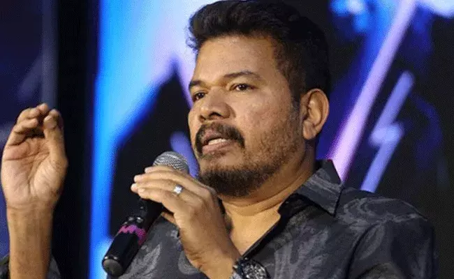 Director Shankar : ఆ రెండు చిత్రాల షూటింగ్లో ఎలాంటి బ్రేక్ ఉండదు : దర్శకుడు శంకర్ Director Shankar : ఆ రెండు చిత్రాల షూటింగ్లో ఎలాంటి బ్రేక్ ఉండదు : దర్శకుడు శంకర్