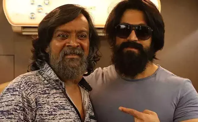 Harish Roy: కేజీఎఫ్ నటుడికి క్యాన్సర్.. సినిమాల్లో ఛాన్స్ ఇవ్వరేమో అని ఇన్ని రోజులు.. Harish Roy: కేజీఎఫ్ నటుడికి క్యాన్సర్.. సినిమాల్లో ఛాన్స్ ఇవ్వరేమో అని ఇన్ని రోజులు..