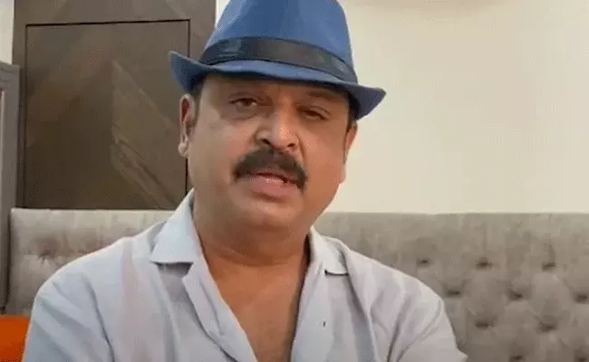 Actor Naresh: అలా చేస్తే థియేటర్లకు జనాలు వస్తారు: నరేశ్