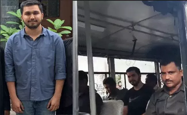 Hyderabad MIM : ఎంఐఎం నేత పై పీడీ యాక్ట్ కేసు నమోదు.. చంచల్‌గూడ జైలుకు తరలింపు..