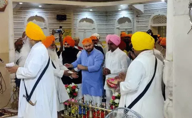 KCR Bihar : కేసీఆర్‌కు స్వాగతం పలికిన సిక్కు మత పెద్దలు..