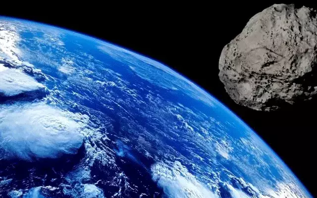 Asteroid QN5 : భూమి వైపు దూసుకొస్తున్న గ్రహశకలం..