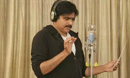 HBD Pawan Kalyan: పవర్ స్టార్ నోట సినిమా పాట.. పవన్ పాడిన హిట్ సాంగ్స్ HBD Pawan Kalyan: పవర్ స్టార్ నోట సినిమా పాట.. పవన్ పాడిన హిట్ సాంగ్స్