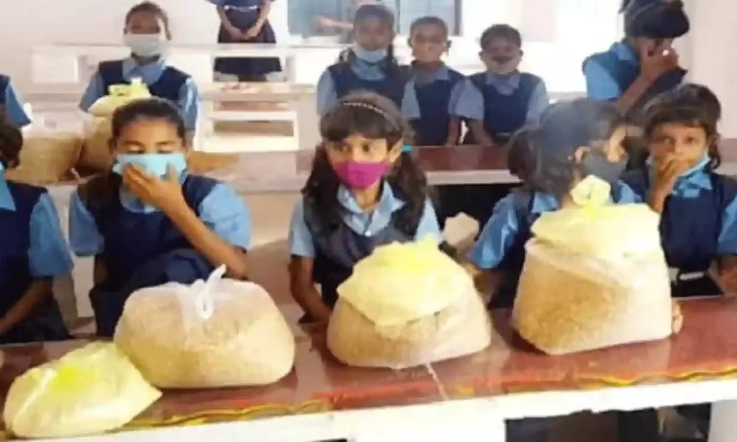 Madhya Pradesh : మధ్యప్రదేశ్ సీఎం శాఖలో భారీ అవినీతి..