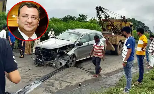 Cyrus Mistry death: సైరస్ మిస్త్రీ ప్రయాణిస్తున్న కారు నడిపింది ఆమేనట.. ఓవర్ టేక్ చేయబోయి.. Cyrus Mistry death: సైరస్ మిస్త్రీ ప్రయాణిస్తున్న కారు నడిపింది ఆమేనట.. ఓవర్ టేక్ చేయబోయి..