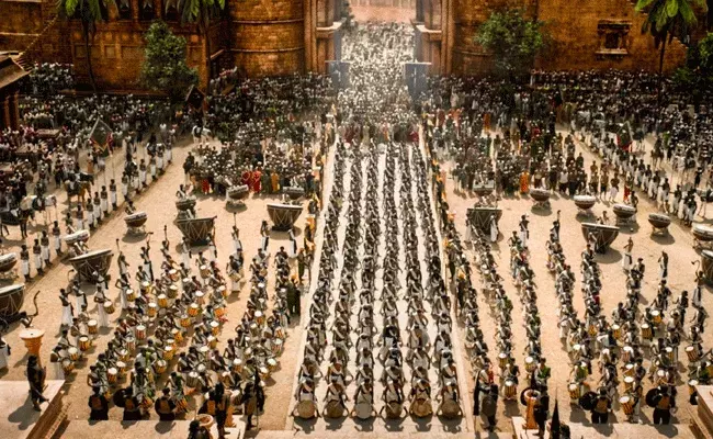 Ponniyin Selvan 1 : పొన్నియిన్ సెల్వన్.. మణిరత్నం మార్కు స్పష్టంగా..