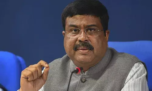 Dharmendra Pradhan : జాతీయస్థాయి ప్రవేశపరీక్షలను విలీనం చేసే ప్రతిపాదన లేదు : కేంద్ర మంత్రి ధర్మేంద్ర ప్రధాన్ Dharmendra Pradhan : జాతీయస్థాయి ప్రవేశపరీక్షలను విలీనం చేసే ప్రతిపాదన లేదు : కేంద్ర మంత్రి ధర్మేంద్ర ప్రధాన్