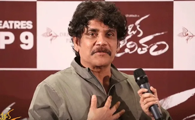 Nagarjuna : అమ్మ గుర్తుకువచ్చిందంటూ  కన్నీళ్లు పెట్టుకున్న నాగార్జున.. Nagarjuna : అమ్మ గుర్తుకువచ్చిందంటూ  కన్నీళ్లు పెట్టుకున్న నాగార్జున..