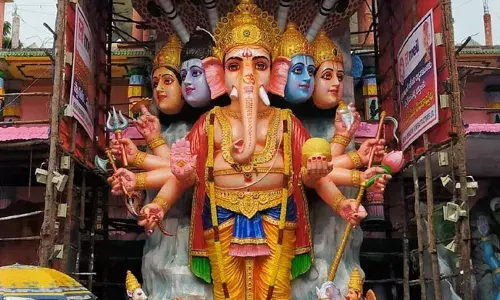 Khairatabad Ganesh: ఖైరతాబాద్ పంచముఖ మహాలక్ష్మి గణపతి.. నిమజ్జనానికి ఏర్పాట్లు పూర్తి.. Khairatabad Ganesh: ఖైరతాబాద్ పంచముఖ మహాలక్ష్మి గణపతి.. నిమజ్జనానికి ఏర్పాట్లు పూర్తి..