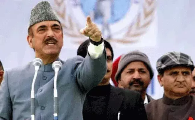 Gulam Nabi Azad : కశ్మీర్‌పై ఆజాద్ వివాదాస్పద వ్యాఖ్యలు..