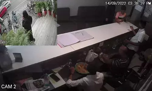 Hyderabad Gangrape : హైదరాబాద్లో మరో మైనర్ బాలిక గ్యాంగ్ రేప్.. Hyderabad Gangrape : హైదరాబాద్లో మరో మైనర్ బాలిక గ్యాంగ్ రేప్..