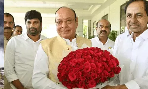 KCR Shankersingh Vaghela : గుజరాత్ మాజీ సీఎంతో కేసీఆర్ భేటి..