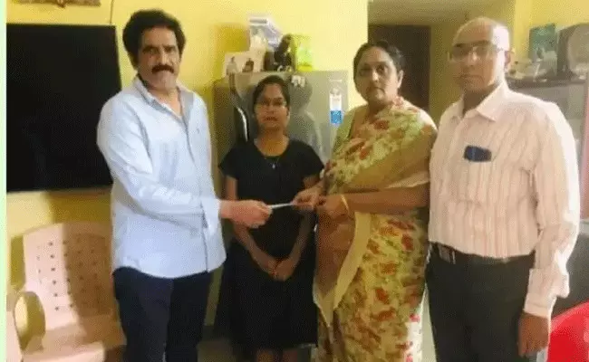 Rao Ramesh : గొప్ప మనసు చాటుకున్న నటుడు రావు రమేష్.. Rao Ramesh : గొప్ప మనసు చాటుకున్న నటుడు రావు రమేష్..