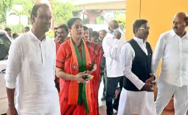 Amit Shah : తెలంగాణ బీజేపీ ముఖ్య నేతలతో అమిత్‌షా భేటి..