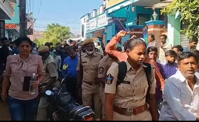 NIA : తెలంగాణ, ఏపీలో ఎన్‌ఐఏ విస్తృత సోదాలు.. పీఎఫ్ఐ నేతలు అరెస్ట్..