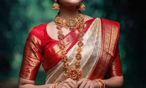 Gold and Silver Rates Today : తగ్గిన బంగారం.. నిలకడగా ఉన్న వెండి ధరలు..