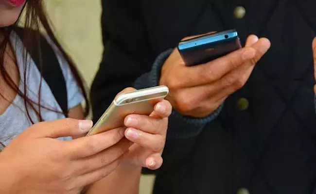 Mobile Security : ఫోన్‌లో మీ డేటా భద్రంగా ఉండాలంటే.. ఈ చిట్కాలు తప్పనిసరి..