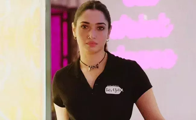 Tamannah Bhatia : నాకు అందుకు ఉత్తమ జాతీయ నటి అవార్డు లభిస్తుందని ఆశిస్తున్నా : తమన్నా Tamannah Bhatia : నాకు అందుకు ఉత్తమ జాతీయ నటి అవార్డు లభిస్తుందని ఆశిస్తున్నా : తమన్నా