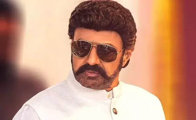 Balakrishna: ఎన్టీఆర్ పేరు మార్పుపై ఘాటుగా స్పందించిన హీరో బాలకృష్ణ Balakrishna: ఎన్టీఆర్ పేరు మార్పుపై ఘాటుగా స్పందించిన హీరో బాలకృష్ణ
