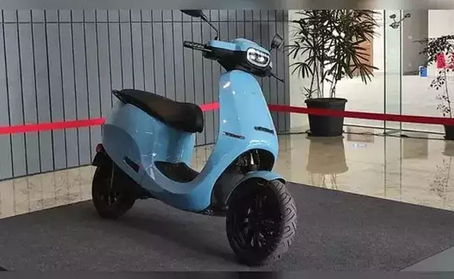 Ola Electric Scooter: దీపావళికి ఓలా గిప్ట్.. కొత్త ఎలక్ట్రిక్ స్కూటర్ లాంచ్.. Ola Electric Scooter: దీపావళికి ఓలా గిప్ట్.. కొత్త ఎలక్ట్రిక్ స్కూటర్ లాంచ్..