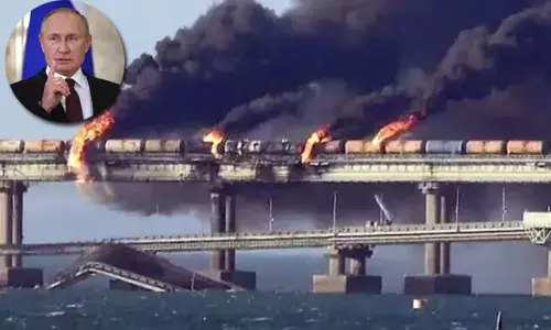 Crimea bridge: క్రిమియా బ్రిడ్జి ధ్వంసం.. అధ్యక్షుడు ఆగ్రహం Crimea bridge: క్రిమియా బ్రిడ్జి ధ్వంసం.. అధ్యక్షుడు ఆగ్రహం