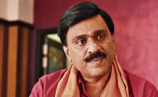 Gali Janardhan Reddy: కర్ణాటక మాజీ మంత్రి గాలి జనార్దన్ రెడ్డికి షాకిచ్చిన సుప్రీంకోర్టు.. Gali Janardhan Reddy: కర్ణాటక మాజీ మంత్రి గాలి జనార్దన్ రెడ్డికి షాకిచ్చిన సుప్రీంకోర్టు..