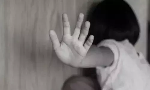 Sangareddy: కీచక టీచర్.. విద్యార్థినిపై..