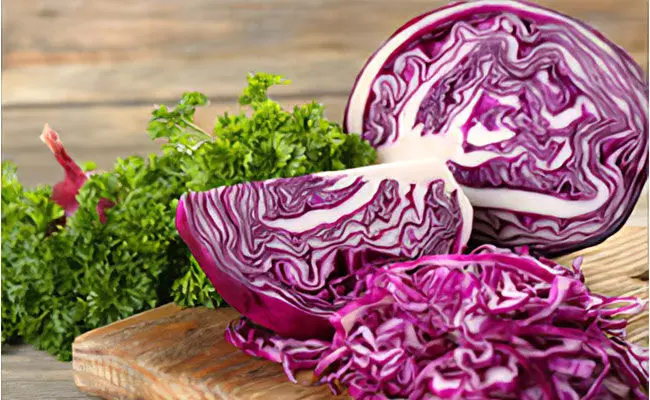Purple Cabbage: పర్పుల్ క్యాబేజీలో ఆరోగ్య పోషకాలు..