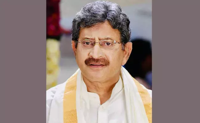 Super Star Krishna: సూపర్ స్టార్ కృష్ణ పార్థివ దేహానికి ప్రముఖుల నివాళి Super Star Krishna: సూపర్ స్టార్ కృష్ణ పార్థివ దేహానికి ప్రముఖుల నివాళి