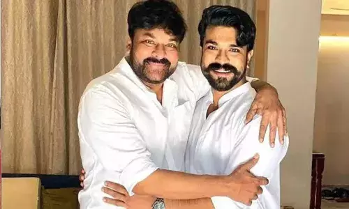 Chiranjeevi: కంగ్రాట్స్ డియర్.. చరణ్కు చిరు ప్రశంసలు.. Chiranjeevi: కంగ్రాట్స్ డియర్.. చరణ్కు చిరు ప్రశంసలు..