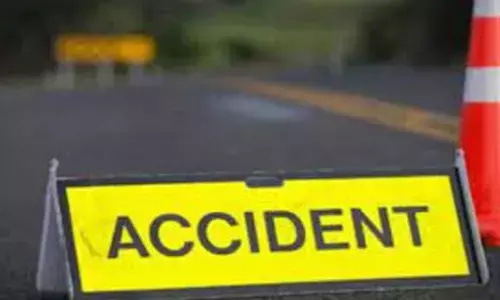 Nasik Road Accident: అతివేగం.. అయిదుగురు విద్యార్ధులు మృతి