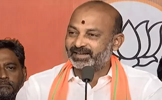T-Congress: తెలంగాణ కాంగ్రెస్లో కలహం.. కమదళానికి అనుకూలం T-Congress: తెలంగాణ కాంగ్రెస్లో కలహం.. కమదళానికి అనుకూలం