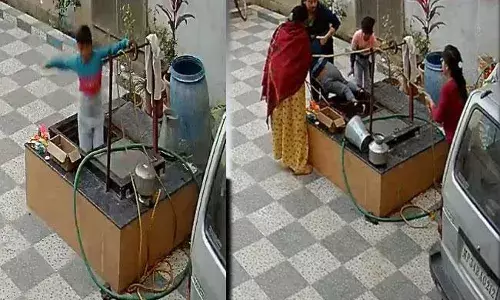 Madhya Pradesh: బావిలో పడిన బాలుడు.. స్నేహితుడి అరుపులతో.. Madhya Pradesh: బావిలో పడిన బాలుడు.. స్నేహితుడి అరుపులతో..