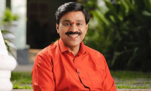 Gali Janardhan Reddy: రాజకీయాల్లోకి మైనింగ్ మాఫియా కింగ్; సొంత పార్టీ ప్రకటన Gali Janardhan Reddy: రాజకీయాల్లోకి మైనింగ్ మాఫియా కింగ్; సొంత పార్టీ ప్రకటన