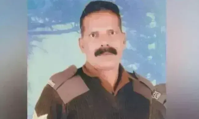 Gujarat: బీఎస్ఎఫ్ జవాన్ హత్య; కూతురు అడల్ట్ వీడియో వికృత క్రీడలో బలైన తండ్రి Gujarat: బీఎస్ఎఫ్ జవాన్ హత్య; కూతురు అడల్ట్ వీడియో వికృత క్రీడలో బలైన తండ్రి