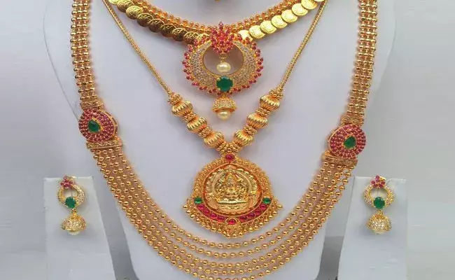 Gold and Silver Rates Today : పెరిగిన బంగారం, వెండి ధరలు.. ఈ రోజు మార్కెట్లో ఈ విధంగా.. Gold and Silver Rates Today : పెరిగిన బంగారం, వెండి ధరలు.. ఈ రోజు మార్కెట్లో ఈ విధంగా..