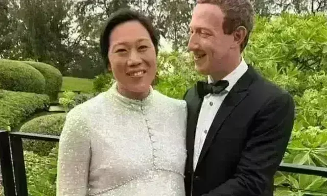 Mark Zuckerberg: ముచ్చటగా మూడోసారి... 2023లో ప్రేమతో అంటూ పోస్ట్....