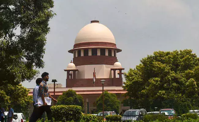 Supreme Court: పెద్ద నోట్ల రద్దుపై సుప్రీంకోర్టు కీలక తీర్పు.. Supreme Court: పెద్ద నోట్ల రద్దుపై సుప్రీంకోర్టు కీలక తీర్పు..