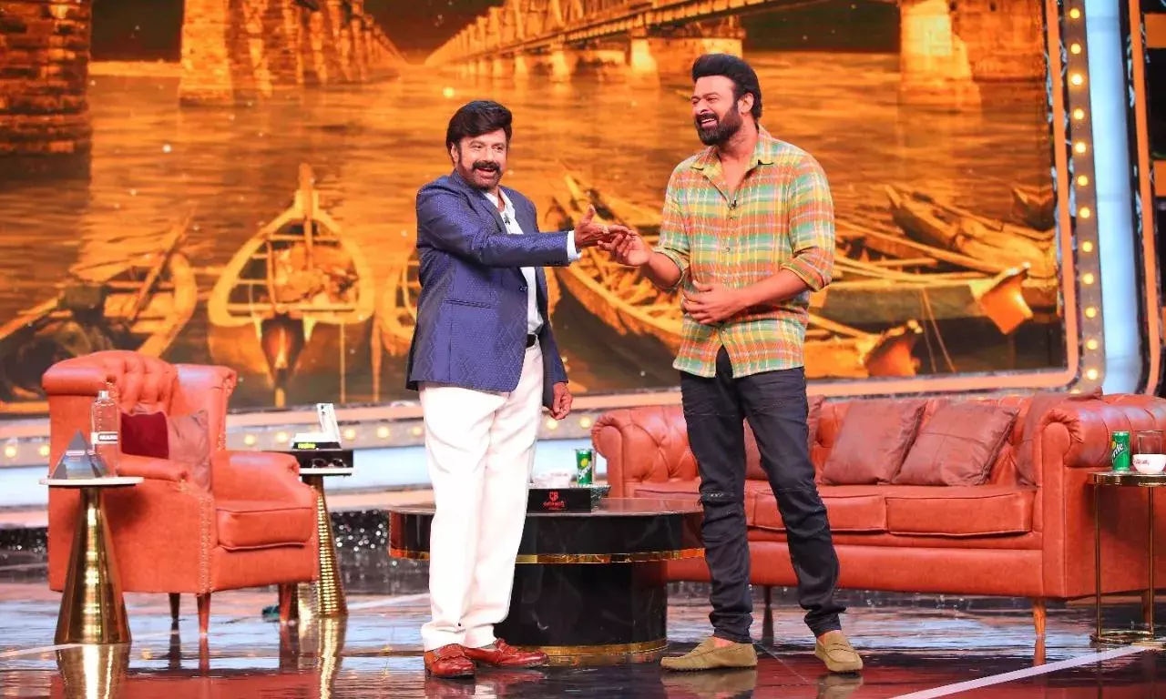 Tollywood: డార్లింగ్ ఫ్యాన్స్ అలర్ట్; జనవరి 6న రానున్న సెకండ్ ఎపిసోడ్ Tollywood: డార్లింగ్ ఫ్యాన్స్ అలర్ట్; జనవరి 6న రానున్న సెకండ్ ఎపిసోడ్